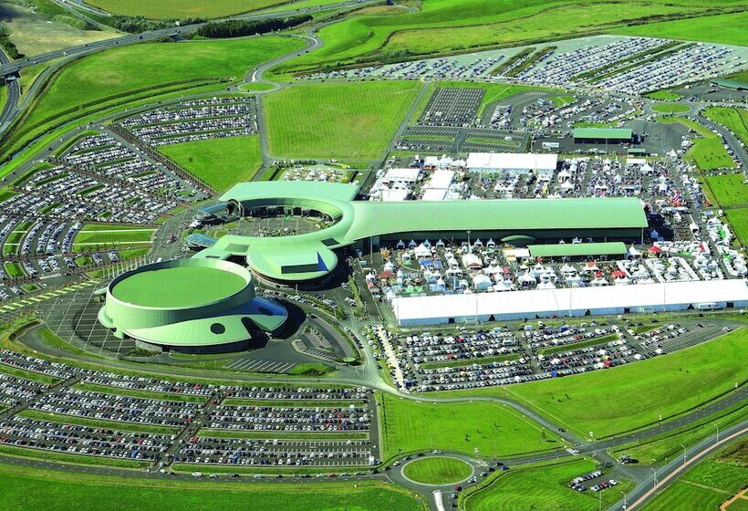 Novotel Suites Clermontferrand Polydome