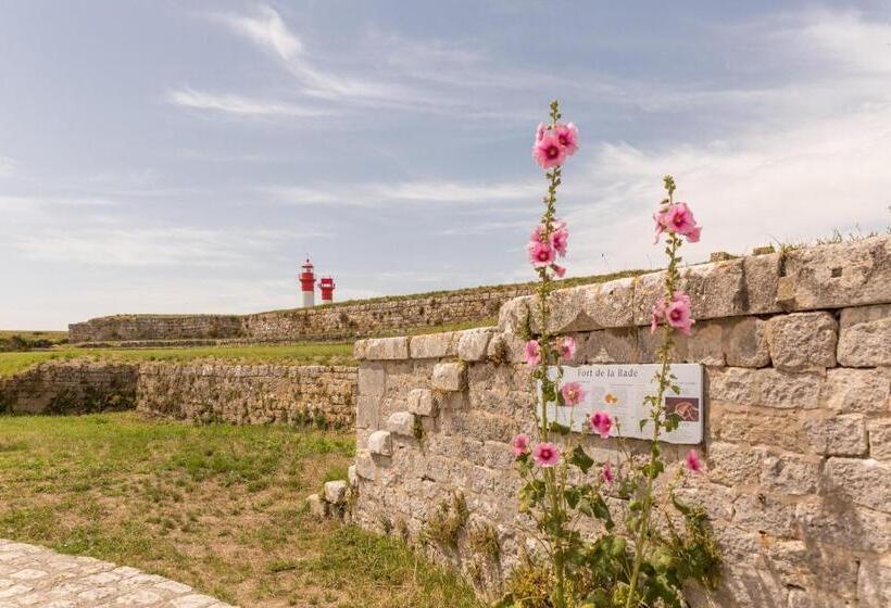Residence Pierre & Vacances Le Fort De La Rade