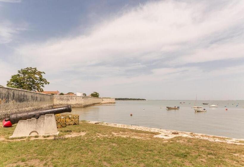 Residence Pierre & Vacances Le Fort De La Rade