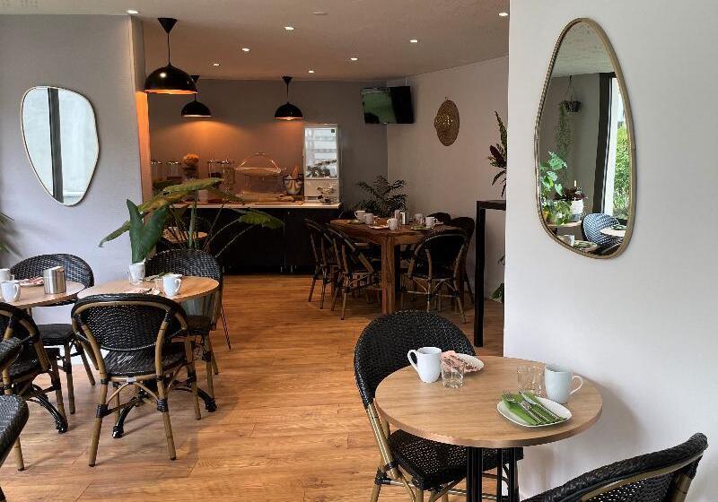 Séjours & Affaires Paris Malakoff