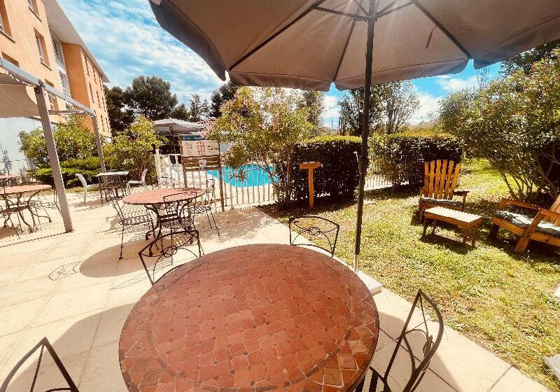 Zenitude Hotel-Residences Carcassonne Nord