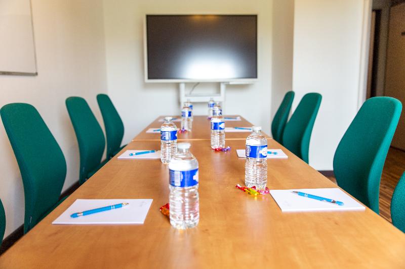 Clarion Aparthotel Toulouse Le Parc De L Escale