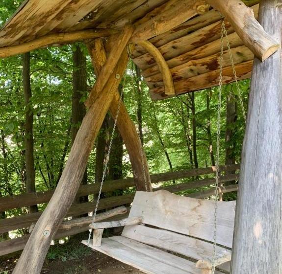 Hostel вишиванка