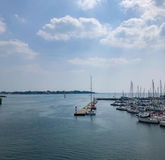 호스텔 Auberge De Jeunesse De Concarneau