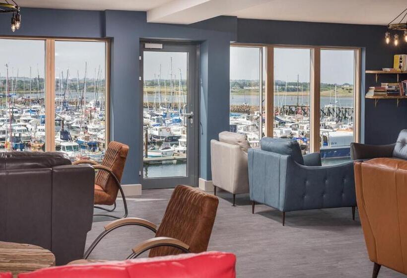 旅馆 Radcliffes Lodge