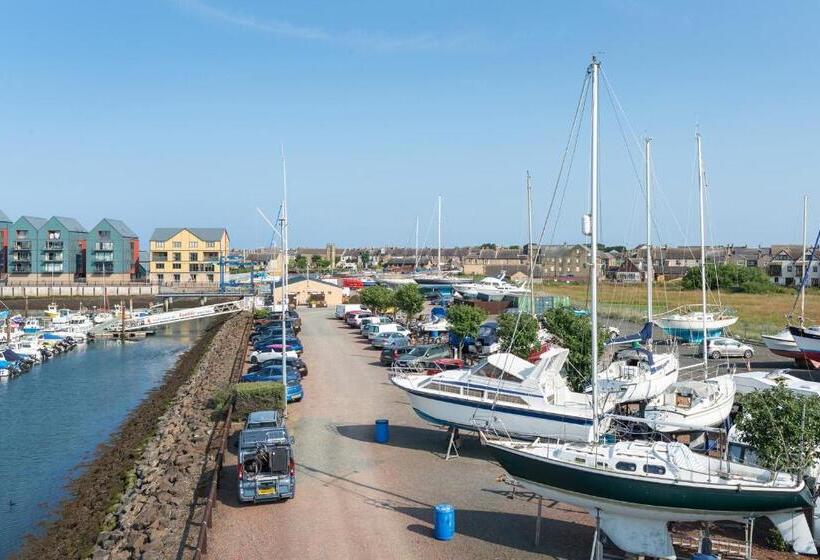 旅馆 Radcliffes Lodge