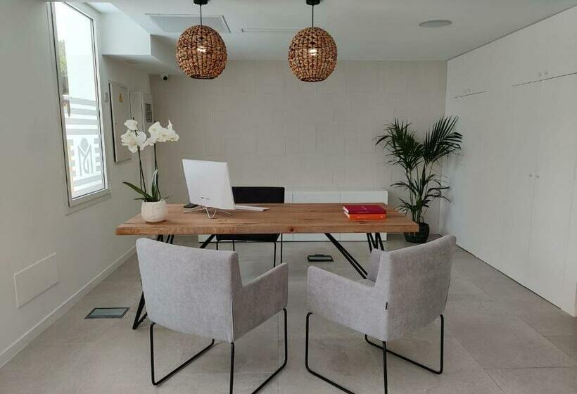 Aparthotel Marina Drach