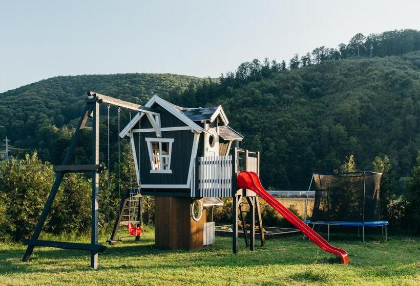 مبيت وإفطار Hygge Praid