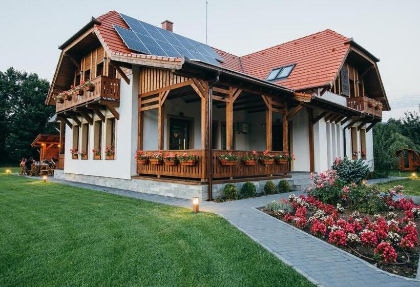 مبيت وإفطار Hygge Praid