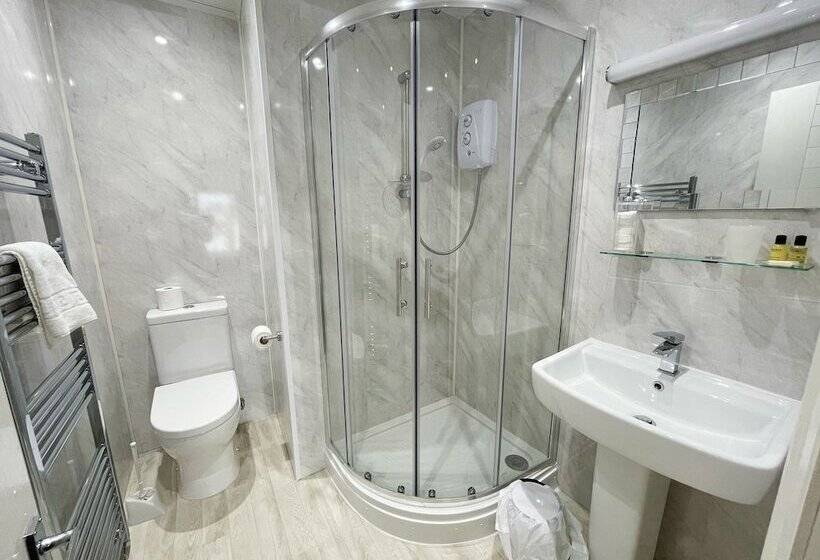 Bed and Breakfast White Court Llandudno