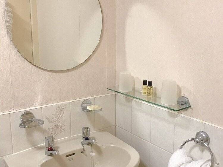 צימר White Court Llandudno