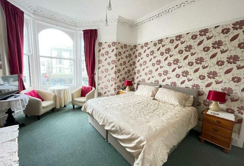 Bed and Breakfast White Court Llandudno