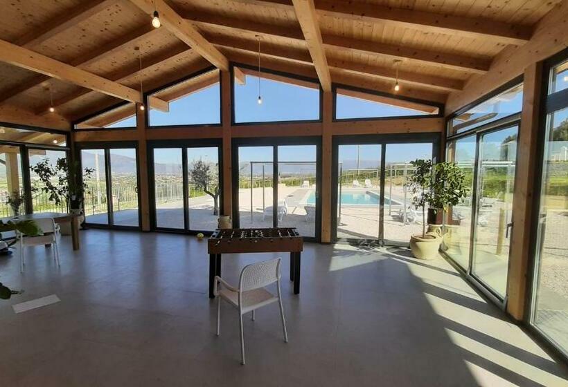 ホテル Agriturismo Incanto Della Natura