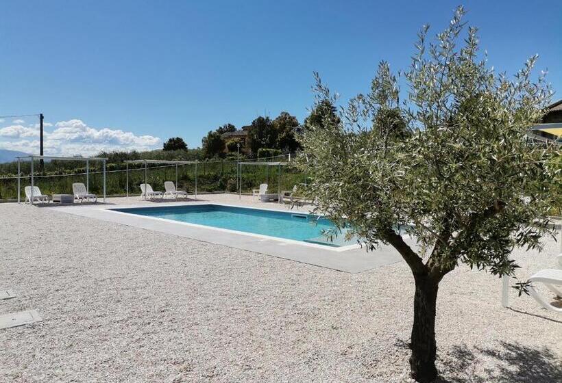 ホテル Agriturismo Incanto Della Natura