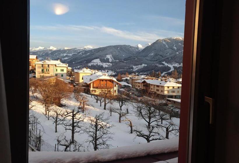 호텔 Albergo Dolomiti