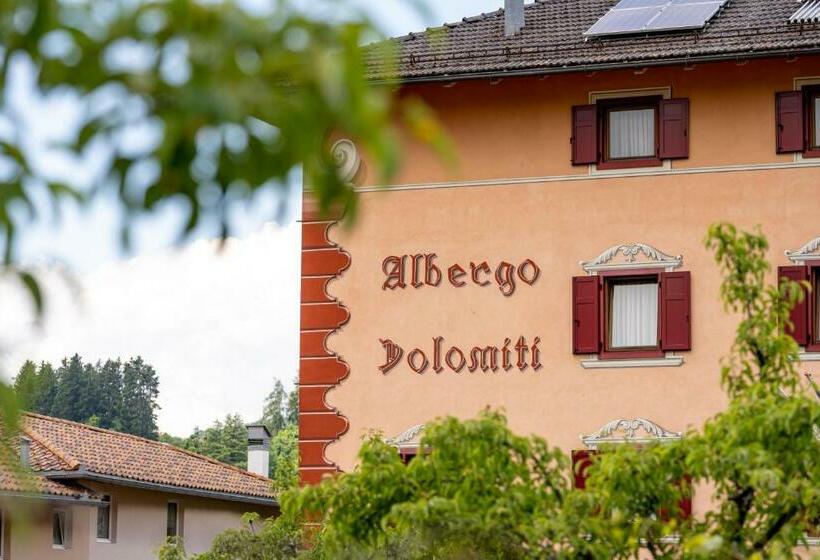 호텔 Albergo Dolomiti