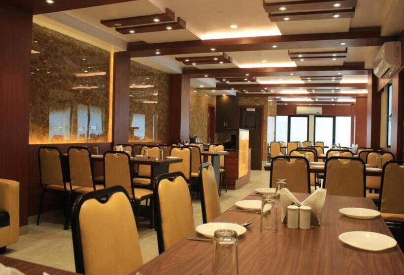 فندق Aparupa Ambience