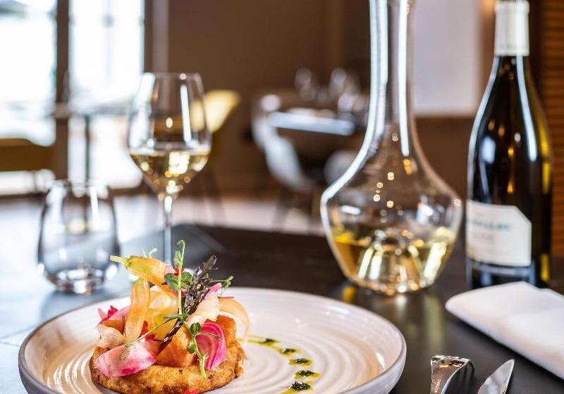 Best Western Premier Hotel De La Cite Royale