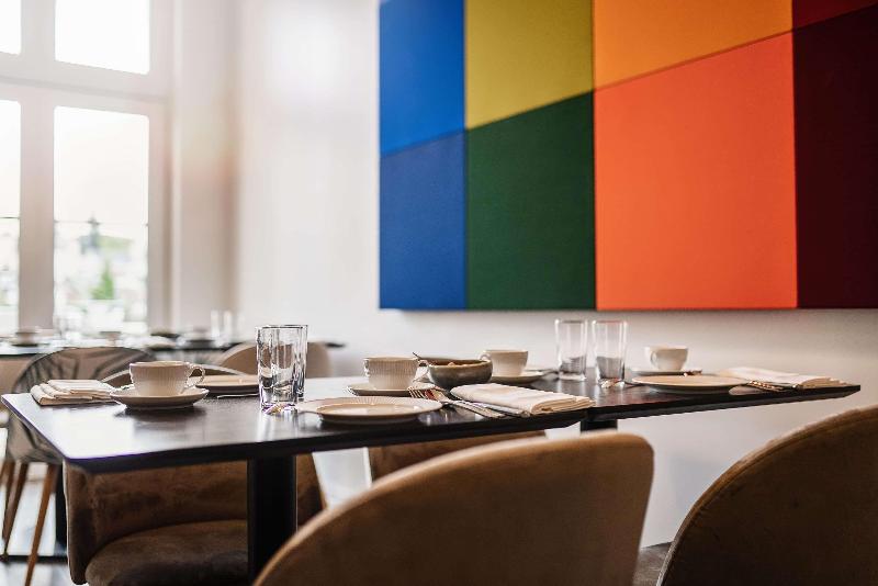 Best Western Premier Hotel De La Cite Royale