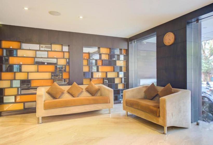 ホテル Capital O 78164 Akshaya Business