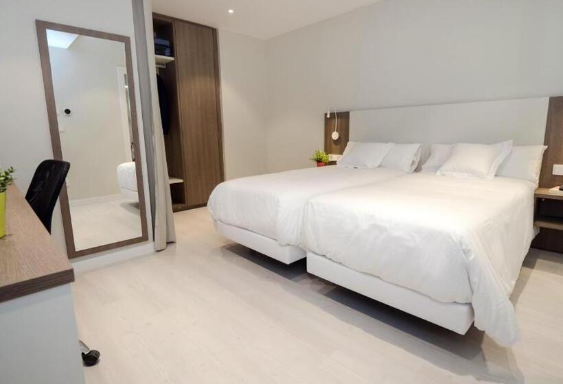 فندق Ciudadela Pamplona