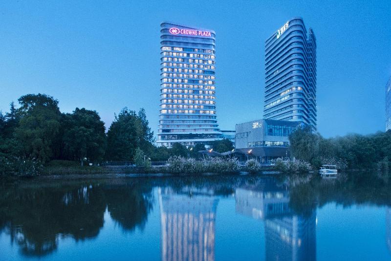 Отель Crowne Plaza Wuhan Optics Valley, An Ihg