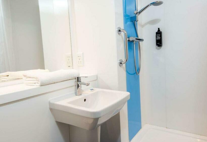 فندق Ibis Budget London Bromley Town Centre