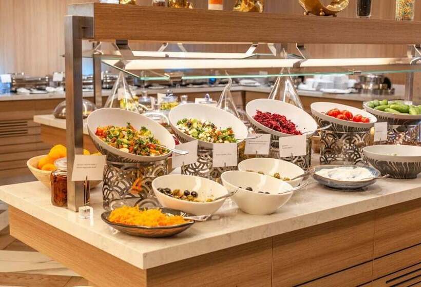 Отель Intercontinental Baku, An Ihg