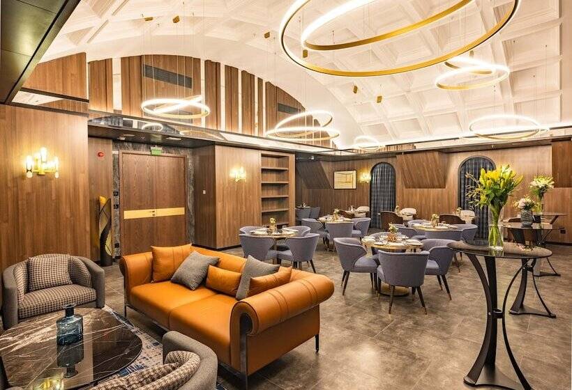 Отель Intercontinental Baku, An Ihg