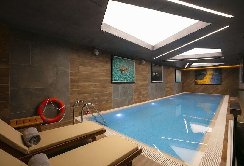 Отель Intercontinental Baku, An Ihg