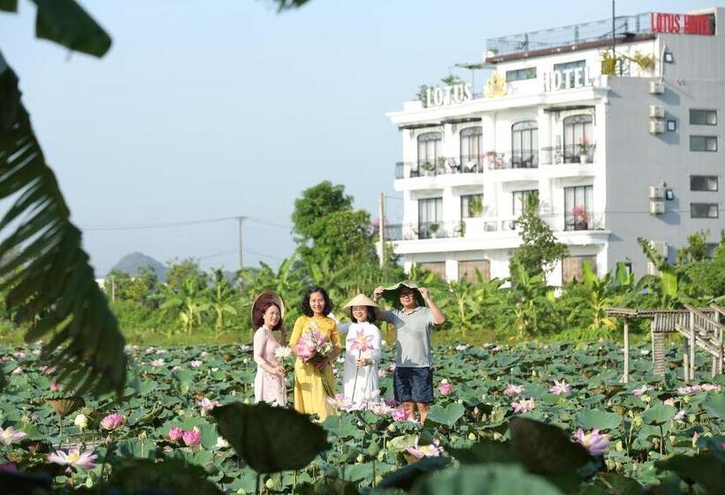Lotus Hotel Ninh Bình