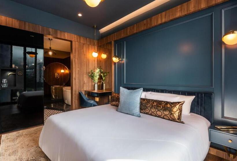 Отель Marquee Medellín