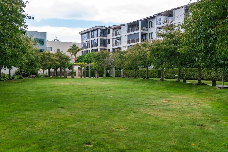 هتل Ohtel Auckland