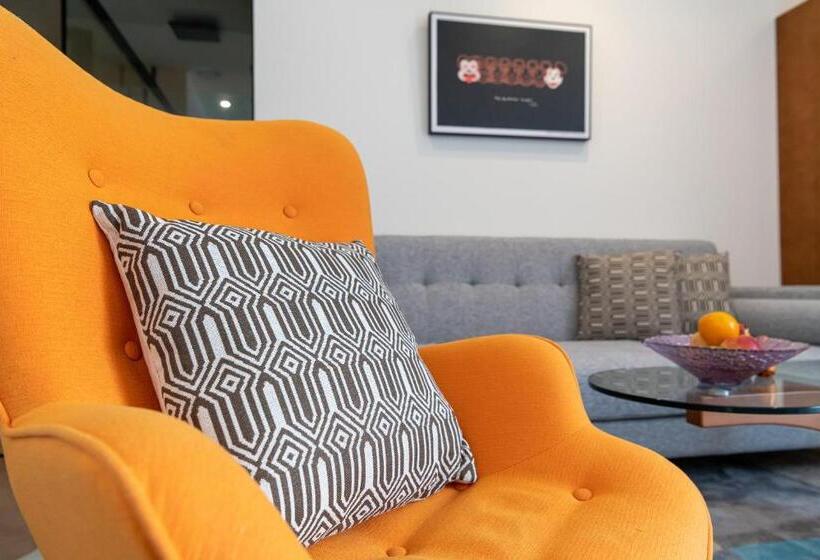 ホテル Ohtel Auckland