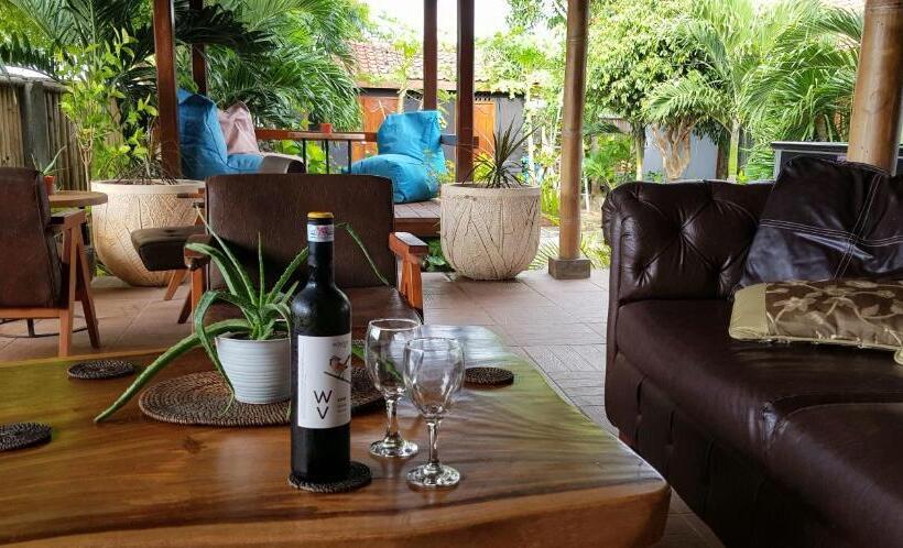 ホテル Ombak Resort At Ekas , A Luxury Surf And Kite Surf Destination