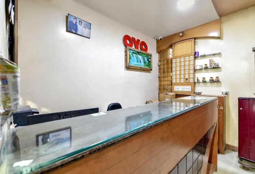 בית מלון כפרי Oyo 37671 Sudarshan Palace