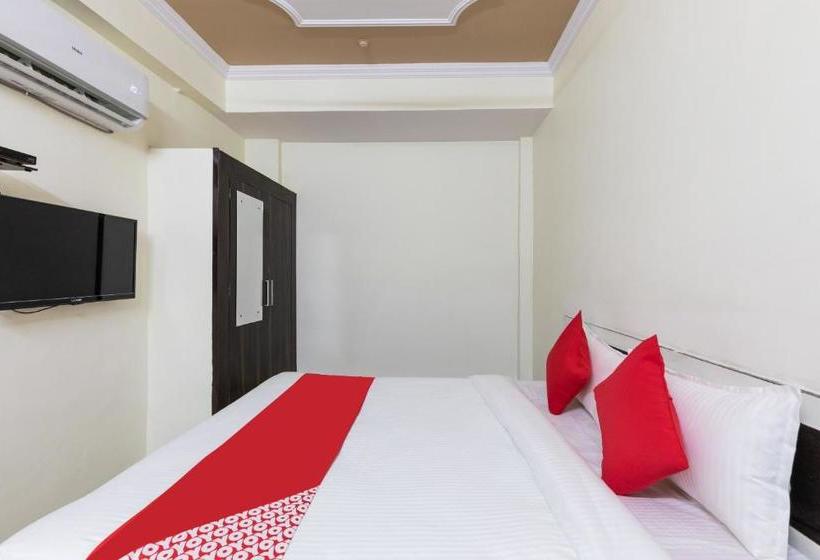 호텔 Capital O 41086  Royal Stay