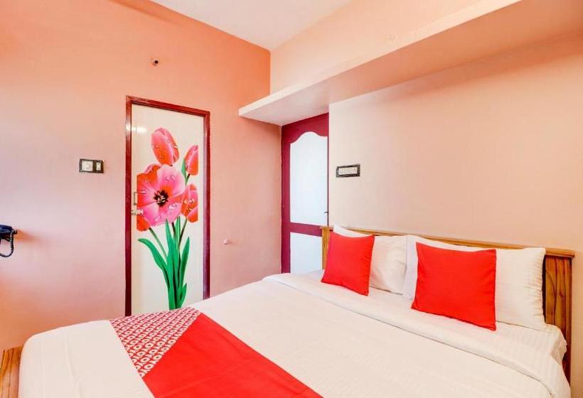 Hotel Oyo 74612 Royal Plaza Boarding & Lodging