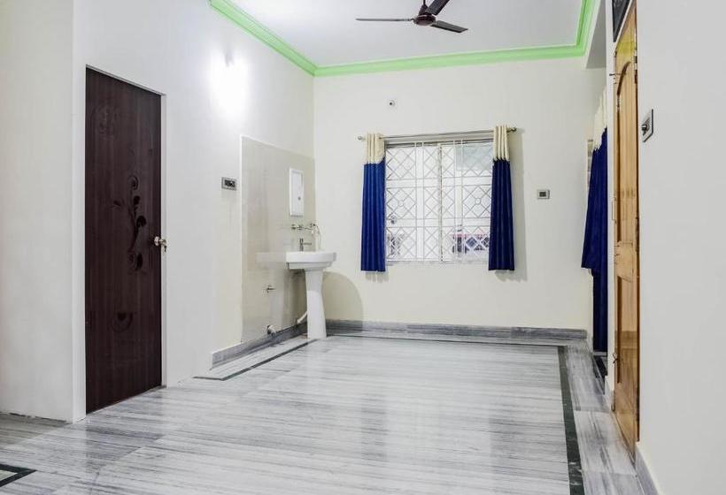 Отель Oyo 78836 David S Den