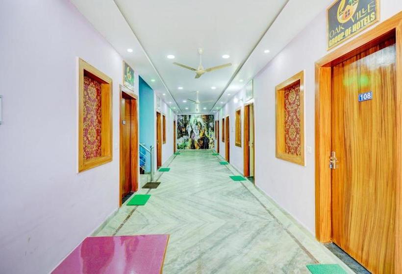 酒店 Oyo 79059  Suvasana