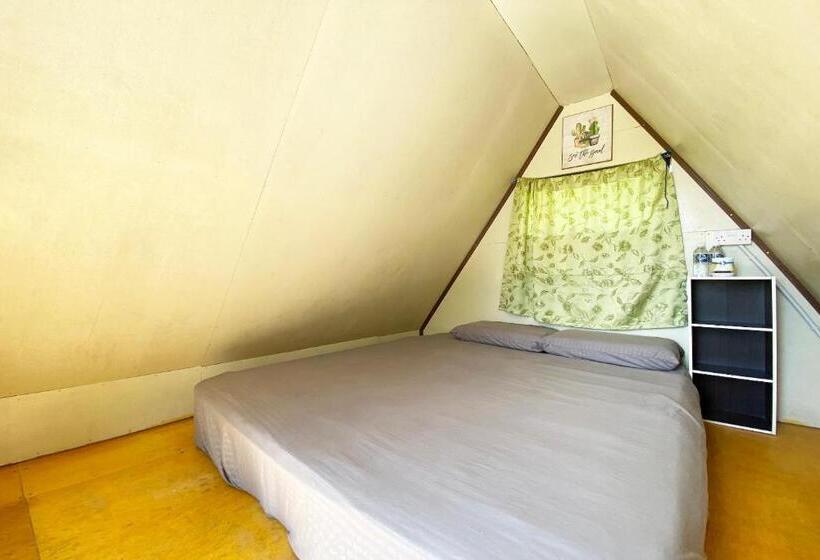 בית מלון כפרי Lily Cottage & Kitchen