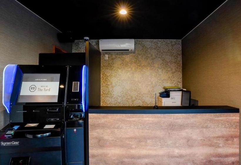 בית מלון כפרי R9 The Yard Taketoyo