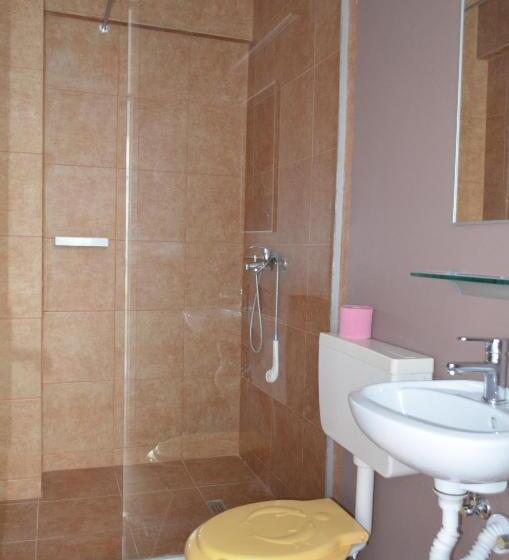 בית מלון כפרי Vila Iris