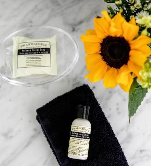 호텔 Wimberley Inn & Bar