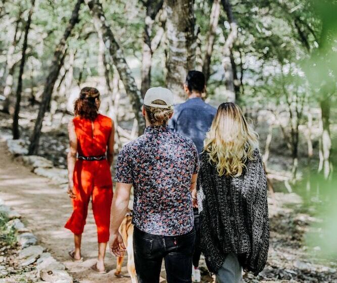 호텔 Wimberley Inn & Bar