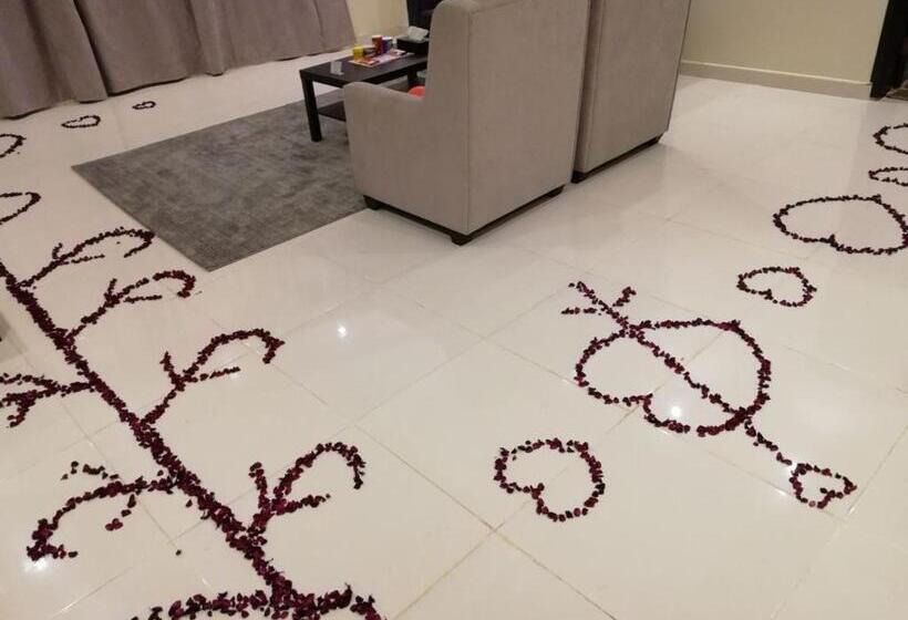 Ladera Hotel Tanomah