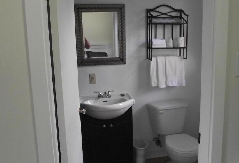 Orchard Queen Motel & Rv Park