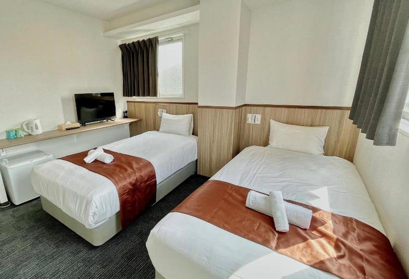 Ostay Namba Minami  Toyotomi Skybird