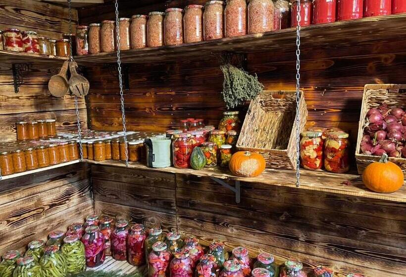 펜션 Eden By The Mountain