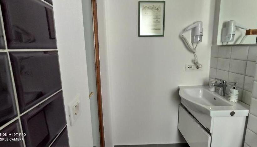 膳宿费 Guesthouse Tershana